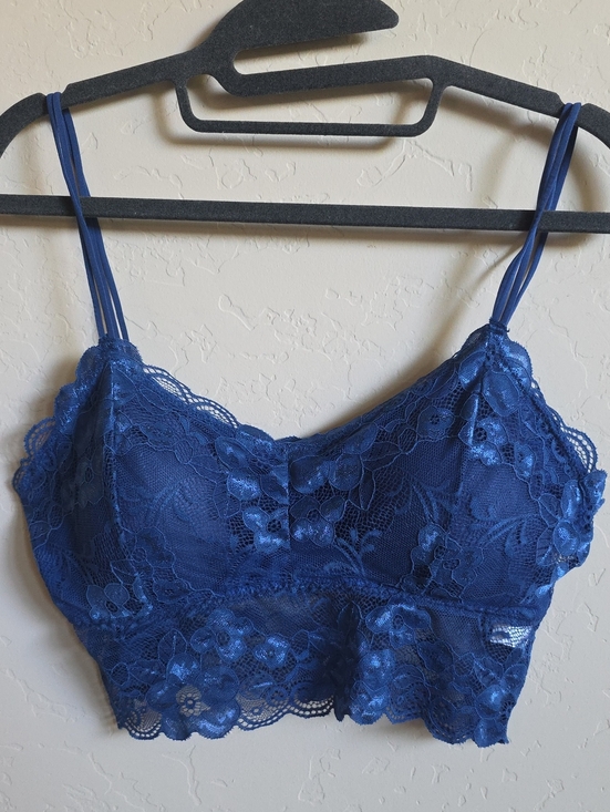 Source Unknown Other - Blue Lace Bralette Crop Top - Unbranded